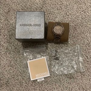 Micheal Kors MK metal watch